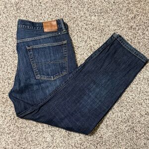 Lucky Brand Men’s 221 Original Straight Blue Denim Jeans